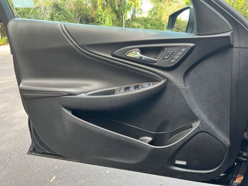 Used 2024 Chevrolet Malibu LT image 20