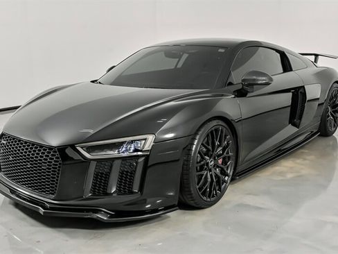 Used 2018 Audi R8 V10 plus AWD/4WD image 6