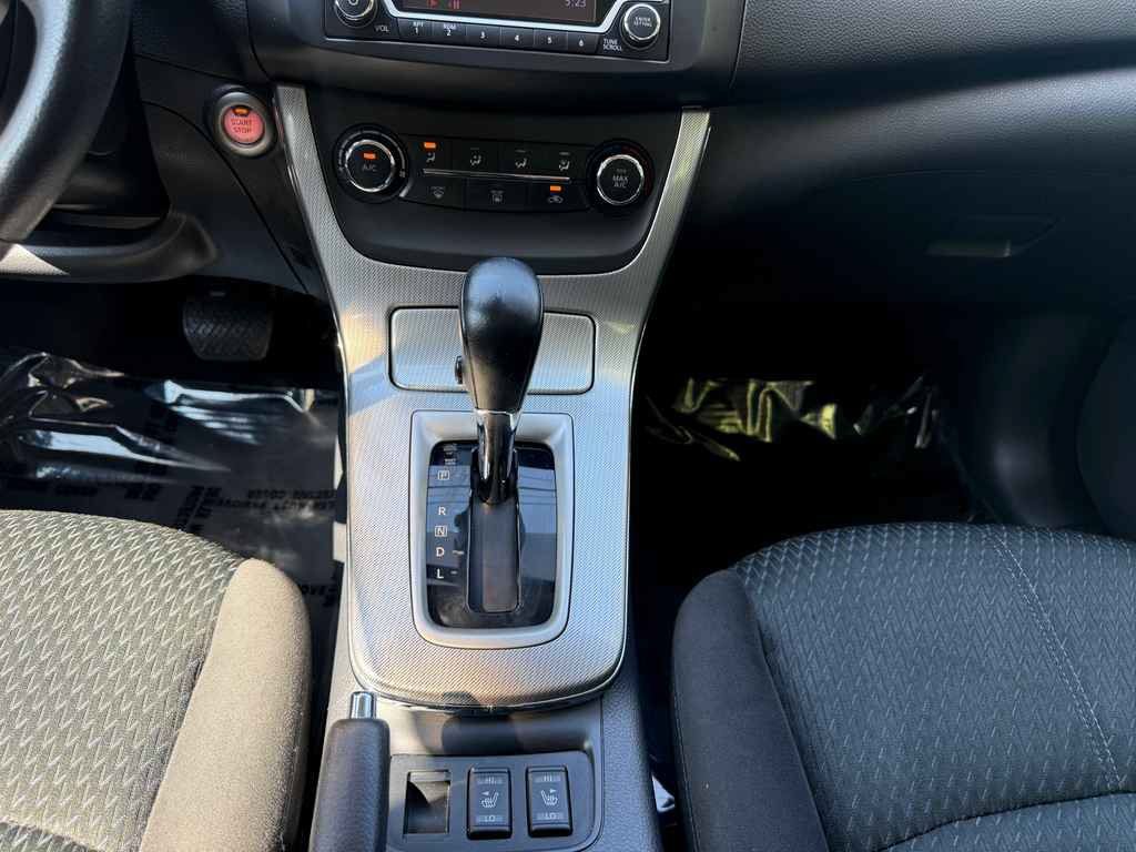Used 2015 Nissan Sentra SR FWD image 15