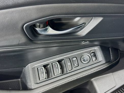 Used 2025 Honda Accord Sport image 17
