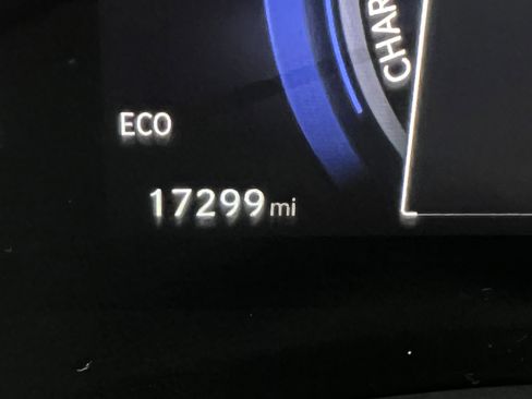 Used 2023 Lexus RX 350 w/ Cold Area Package image 20