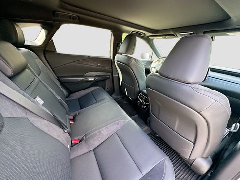 Used 2024 Lexus RX 350 FWD w/ Convenience Package image 34