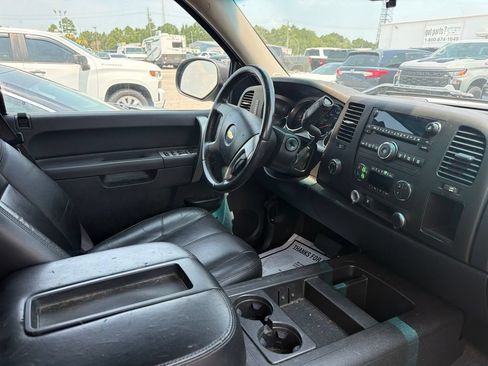 Used 2011 Chevrolet Silverado 1500 LT w/ All-Star Edition AWD/4WD image 11