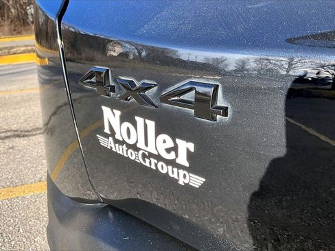 Used 2016 Jeep Renegade Latitude image 8