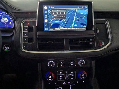 Used 2022 Chevrolet Tahoe RST w/ Luxury Package RWD image 15