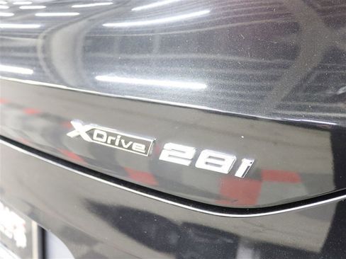 Used 2018 BMW X2 xDrive28i w/ M SportX Package image 16