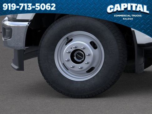 New 2026 Ford F350 XL image 19