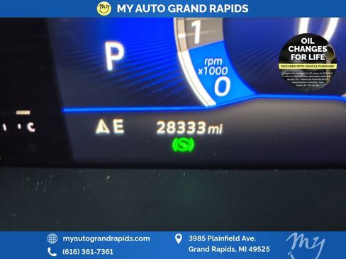 Used 2023 Volkswagen Tiguan SE image 18