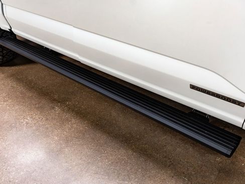 Used 2025 Ford F150 Platinum w/ FX4 Off-Road Package image 13