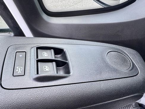 New 2025 RAM ProMaster 2500 image 12