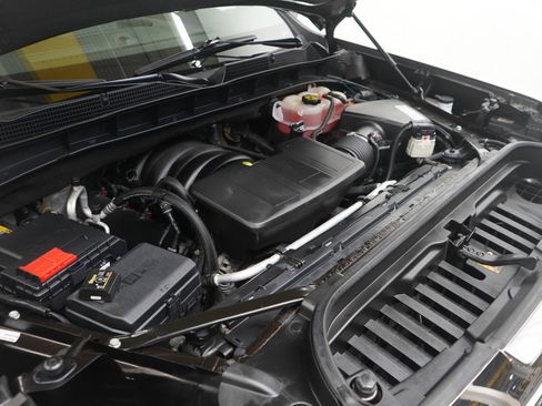 Used 2019 GMC Sierra 1500 SLT image 31