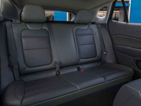 New 2026 Chevrolet Trax ACTIV w/ Driver Confidence Package FWD image 17
