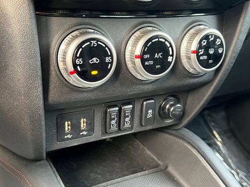 Used 2025 Mitsubishi Outlander Sport ES AWD/4WD image 29