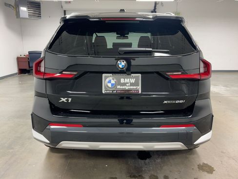 Certified 2025 BMW X1 xDrive28i w/ Convenience Package image 9