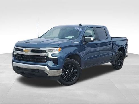 Used 2024 Chevrolet Silverado 1500 LT image 1