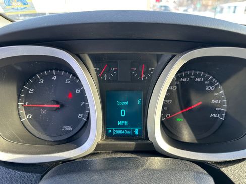 Used 2012 Chevrolet Equinox LS image 8