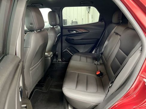 Used 2022 Chevrolet TrailBlazer RS FWD image 22