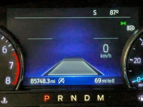 Used 2020 Ford Explorer Limited RWD image 10