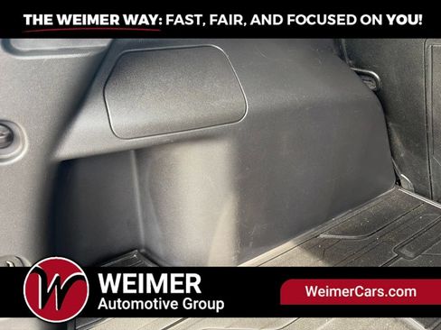 Used 2023 GMC Terrain AT4 w/ Infotainment Package II AWD/4WD image 11