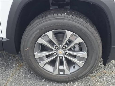 New 2026 Chevrolet Equinox LT FWD image 33