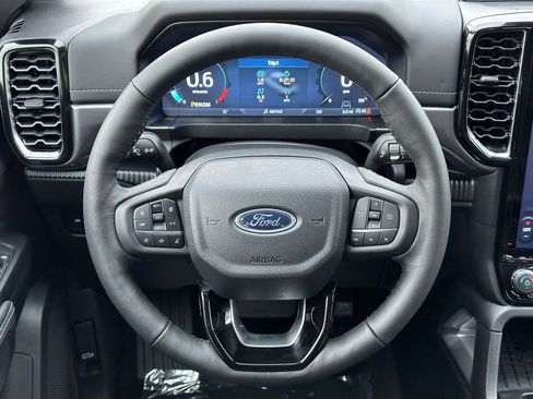 New 2025 Ford Ranger Lariat w/ Trailer Tow Package image 30