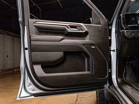 Used 2024 Chevrolet Silverado 1500 RST image 25