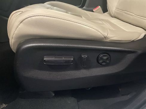Certified 2021 Honda CR-V EX-L image 12