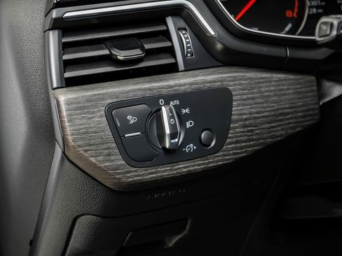 Used 2023 Audi A4 2.0T Premium w/ Convenience Package image 33