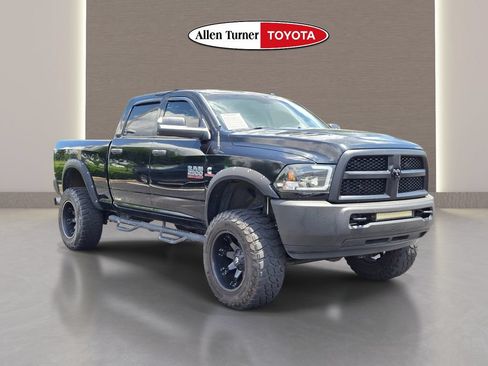 Used 2014 RAM 2500 Tradesman w/ Chrome Appearance Group AWD/4WD image 5