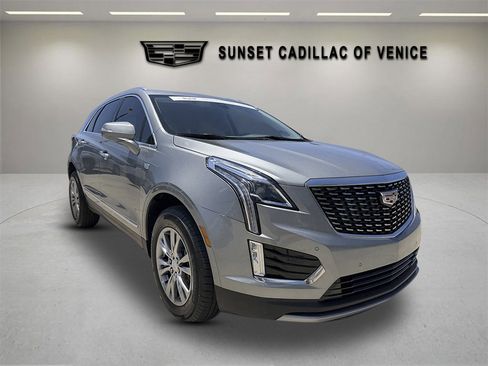 Certified 2023 Cadillac XT5 Premium Luxury FWD image 1