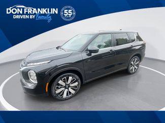 New 2025 Mitsubishi Outlander SE video 1