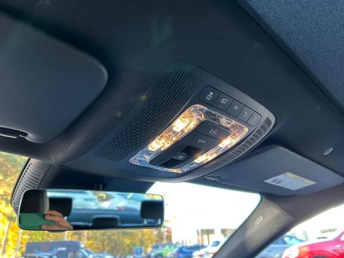 Used 2025 Mercedes-Benz CLA 250 4MATIC image 19