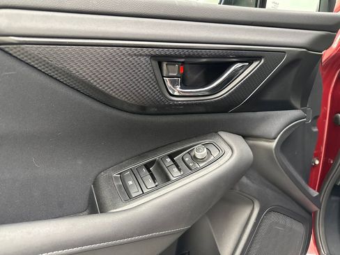 Used 2025 Subaru Outback Premium image 12