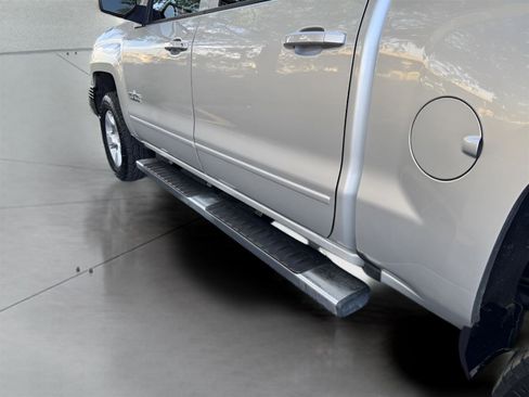 Used 2018 Chevrolet Silverado 1500 LT w/ Texas Edition AWD/4WD image 29