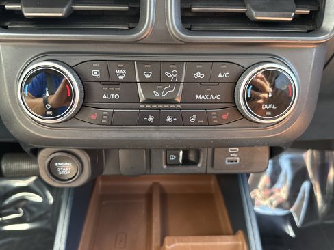 Used 2024 Ford Maverick Lariat FWD image 23