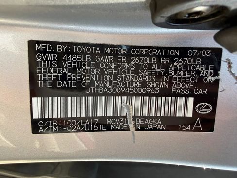Used 2004 Lexus ES 330 FWD image 32