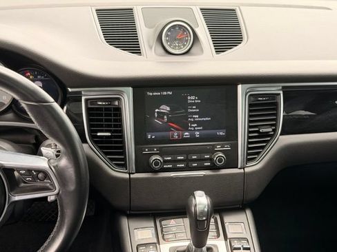 Used 2018 Porsche Macan S AWD/4WD image 14
