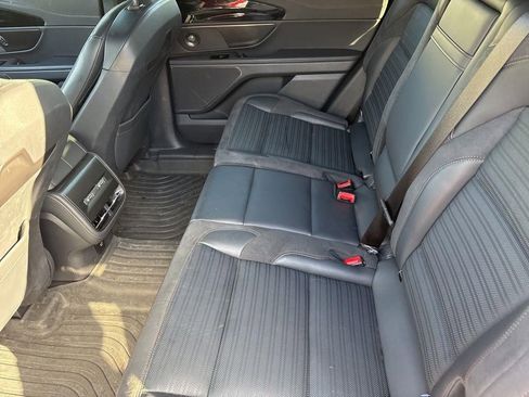 Used 2024 Lincoln Nautilus Reserve w/ Equipment Group 202A image 9