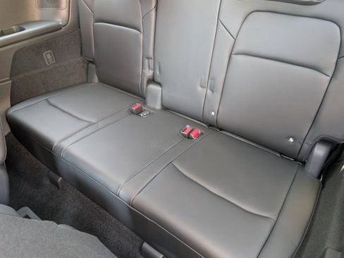 New 2026 Nissan Pathfinder SL w/ SL Premium Package FWD image 19