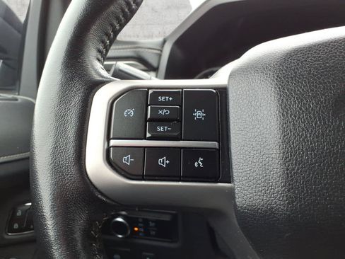 Used 2024 Ford Expedition XLT AWD/4WD image 26