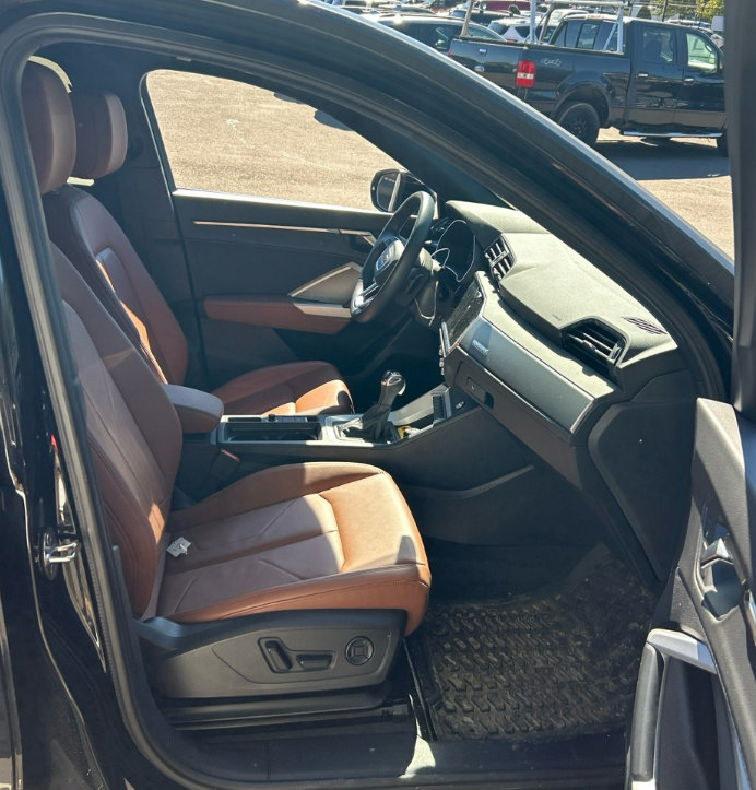 Used 2024 Audi Q3 2.0T Premium AWD/4WD image 4