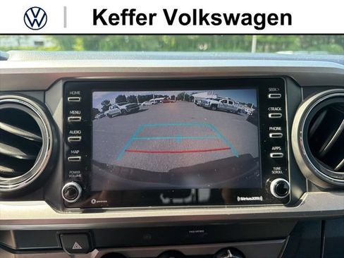 Used 2022 Toyota Tacoma SR5 RWD image 25