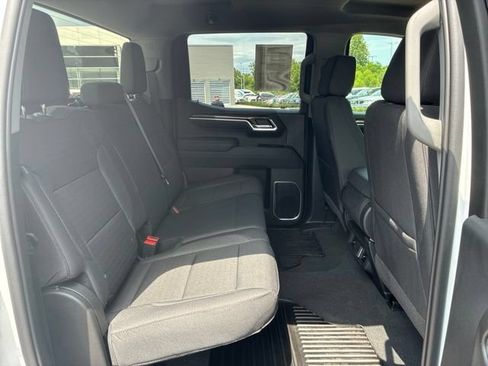 Used 2026 Chevrolet Silverado 1500 LT AWD/4WD image 25