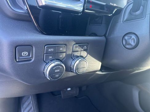 New 2026 GMC Sierra 1500 SLT w/ SLT Premium Plus Package image 21