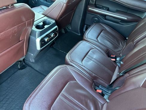 Used 2024 Ford Expedition Max Limited image 12