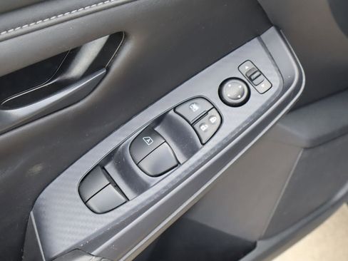 Used 2024 Nissan Sentra S FWD image 18
