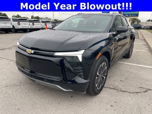 New 2024 Chevrolet Blazer EV LT image 7