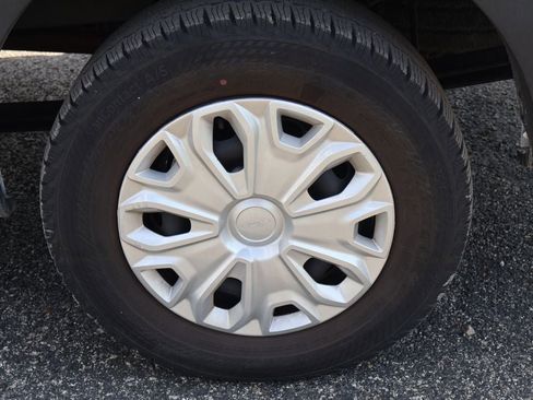 Used 2024 Ford Transit 350 XLT image 13