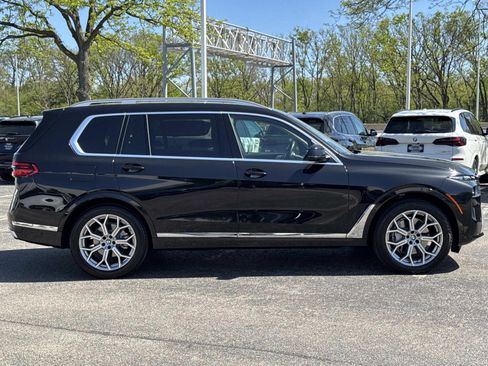 Used 2026 BMW X7 xDrive40i AWD/4WD image 4