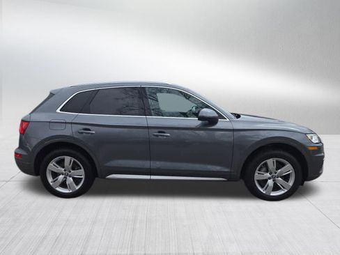 Used 2018 Audi Q5 2.0T Premium Plus image 2